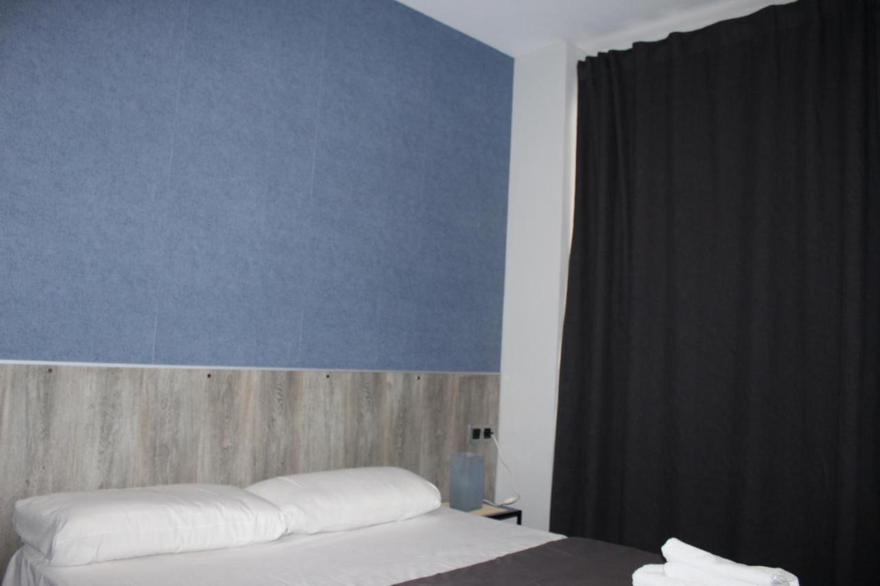 BCN Condal Hostal Barcellona Esterno foto