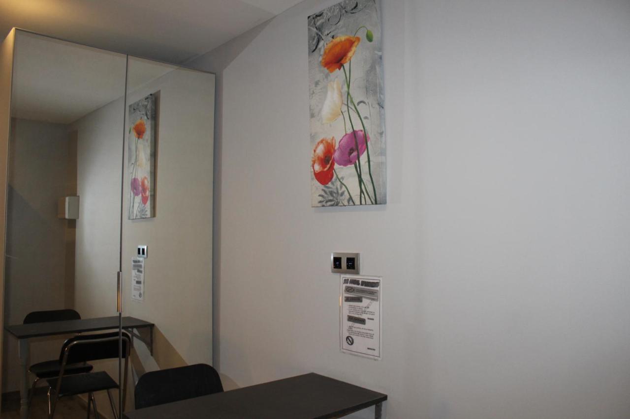 BCN Condal Hostal Barcellona Esterno foto